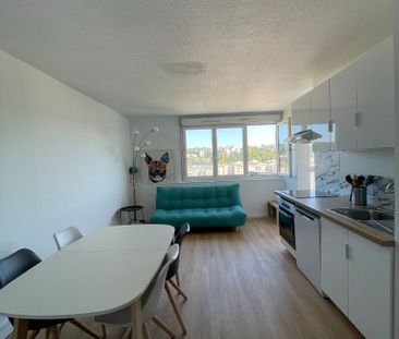 Location Appartement 1 pièce 65m² - Photo 6