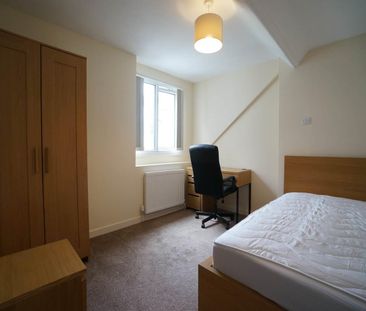Apartment 3, 1 Sackville Terrace - Photo 2