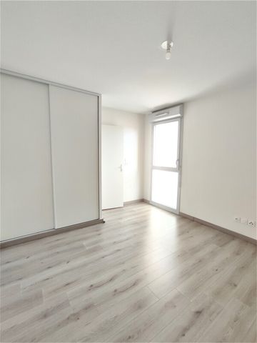 Location Appartement 2 pièces 41m² TOULOUSE 31200 - Photo 2