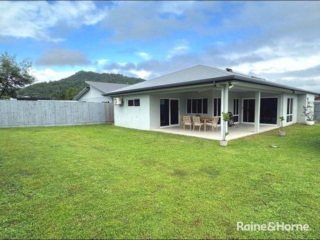 4 Bedroom - 2 Bathroom - Unfurnished - Photo 3