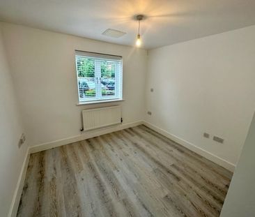 Bridge Avenue, MAIDENHEAD - Photo 4