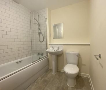 2 bedroom terraced house to rent - Photo 6