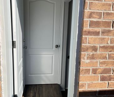 For Lease - 9438 Credit View Road Unit# Bsmt, Brampton, Ontario - Photo 4