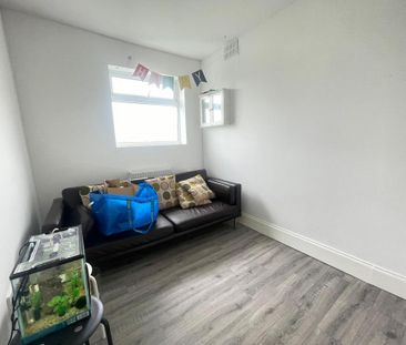 4 bedroom maisonette to rent - Photo 5