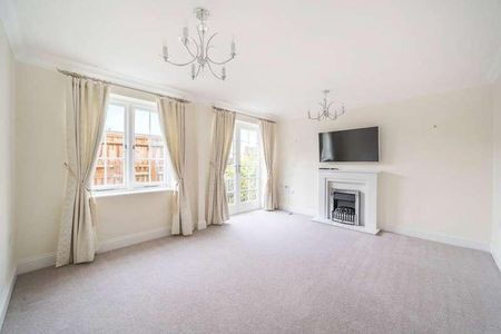 Portsmouth Road, Cobham, Surrey, KT11 - Photo 5