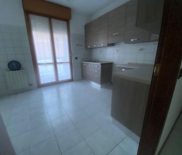Trilocale in Via Flora, Legnano - Photo 5
