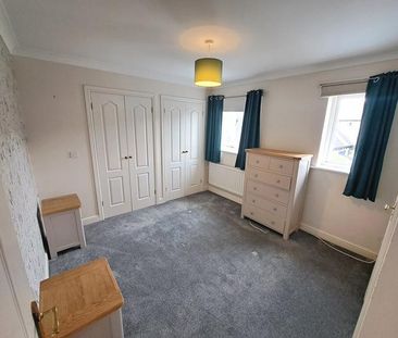 3 bedroom terraced house to rent - Photo 5
