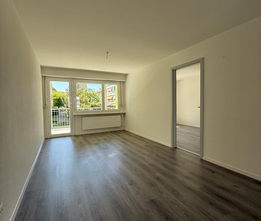 Helle 3.5-Zimmerwohnung im 2. Stock - Photo 1