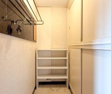 Ruim duplex appartement met 2 slaapkamers nabij centrum Beveren - Photo 1