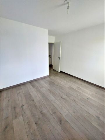 Location Appartement 2 pièces 43m² ST ORENS DE GAMEVILLE 31650 - Photo 2