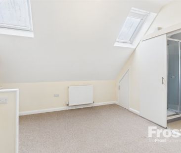 Station Road, Gerrards Cross, Buckinghamshire,SL9 - Photo 6