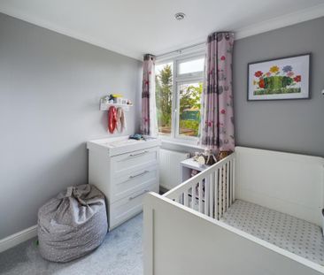 3 bedroom semi-detached house to rent - Photo 3