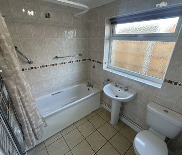 North Road - Photo 4