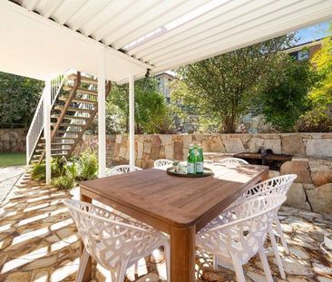 Family Sanctuary on 598sqm with multiple living zones and beautiful... - Photo 4