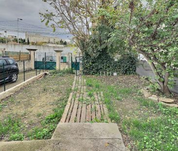 A louer appartement de type 2 avec jardin à Marseille 13013 Frais V... - Photo 1