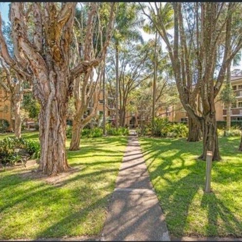 Freshwater - Photo 1