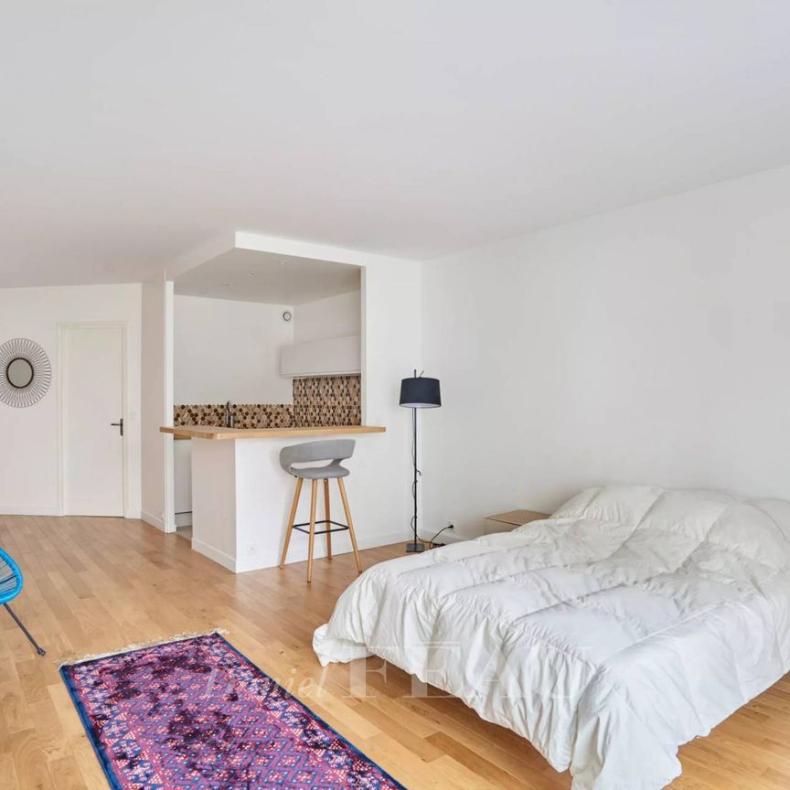 Location appartement, Paris 16ème (75016), 1 pièce, 36.3 m², ref 86740904 - Photo 1