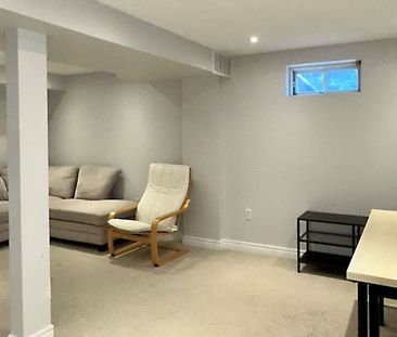 For Lease - 346 Riverstone Drive, Oakville, Ontario - Photo 3