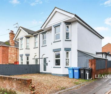 2 bedroom apartment to rent Gorleston Road, BH12 - Photo 4