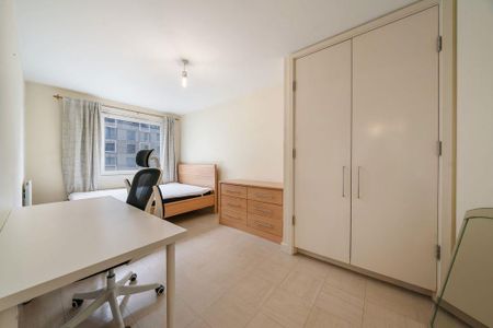 3 bedroom apartment to rent - Photo 4