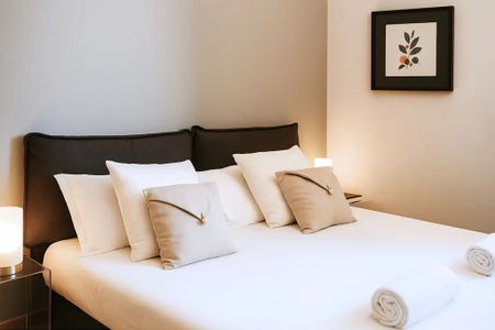 Via Paolo Lomazzo, Milan, Lombardy 20154 - Photo 2