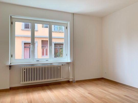 Schmuckstück am Hegibachplatz - Photo 1