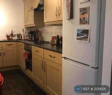2 bedroom flat to rent - Photo 6