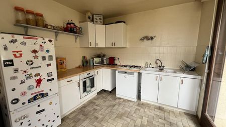 Location Maison 5 pièces 144m² CLERMONT FERRAND 63000 - Photo 4