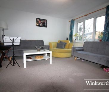 2 bedroom ground floor flat to rent - Photo 1