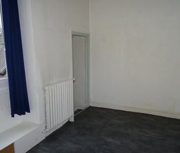 Location Appartement 2 pièces 42m² ORLEANS 45000 - Photo 3