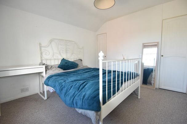 4 bedroom terraced house to rent - Photo 1