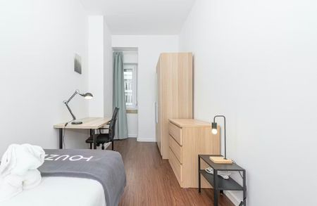 Avenida António Augusto de Aguiar, Lisbon, Lisbon 1050-012 - Photo 4