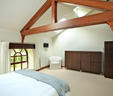 4 bedroom semi-detached house to rent - Photo 6