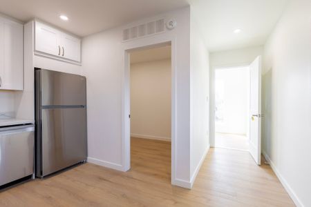 For Lease - 433 Sugarloaf Street Unit# 3, Port Colborne, Ontario - Photo 2