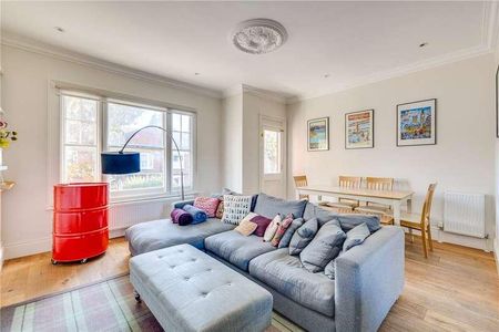 Wandsworth Bridge Road, London, SW6 - Photo 2