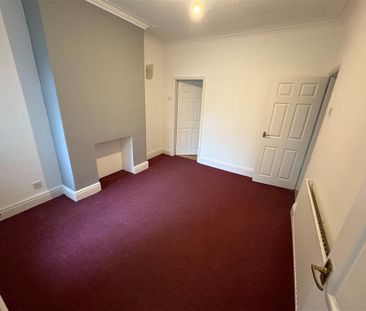 Laurel Terrace, Doncaster - Photo 3