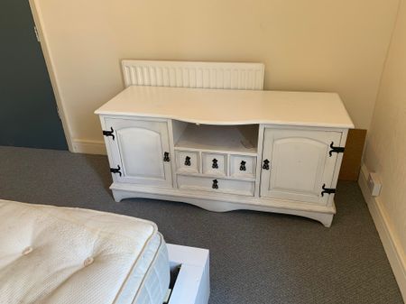 £575 PCM, All Bills and Wi-Fi Included, Furnished Double Room in a Shared House on Clive Street, Grangetown, Cardiff CF11 7JB - Photo 3