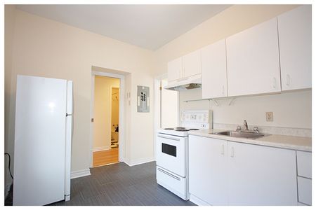 For Lease - 294 Somerset Street Unit# apt. 5, Ottawa Centre, Ontario - Photo 2