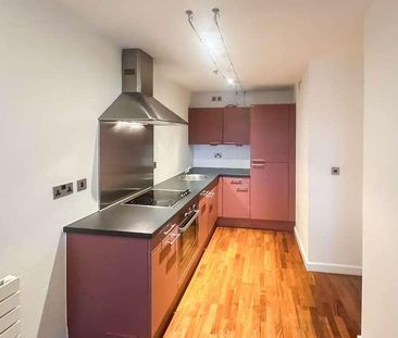 Longfield Centre, Prestwich, Manchester, M25 - Photo 5