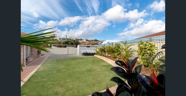 Modern Prime Beachside Living - Photo 1