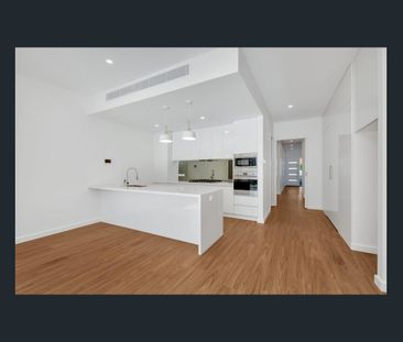 Modern 4 Bedroom Townhouse (Check Out My 3D tour) - Photo 6