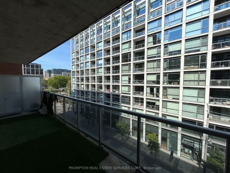 Lofts 399 , #517 - Photo 3