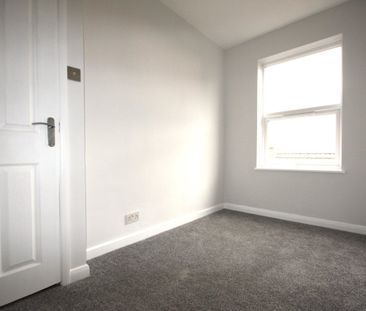 Queen Street - Photo 1