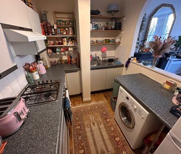 Room in a Shared Flat, Buckingham Road, BN1 - Photo 4
