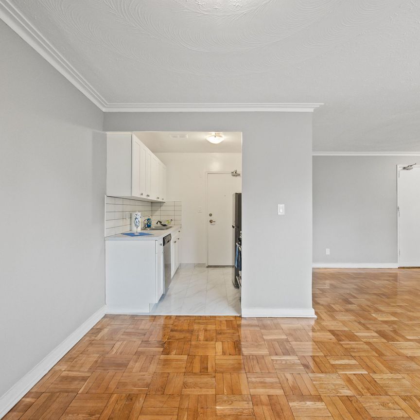 For Lease - 221 Russell Hill Road Unit# 303, Toronto, Ontario - Photo 1