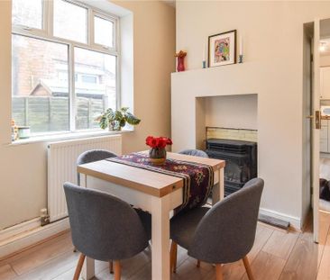 3 bedroom semi-detached house to rent - Photo 5