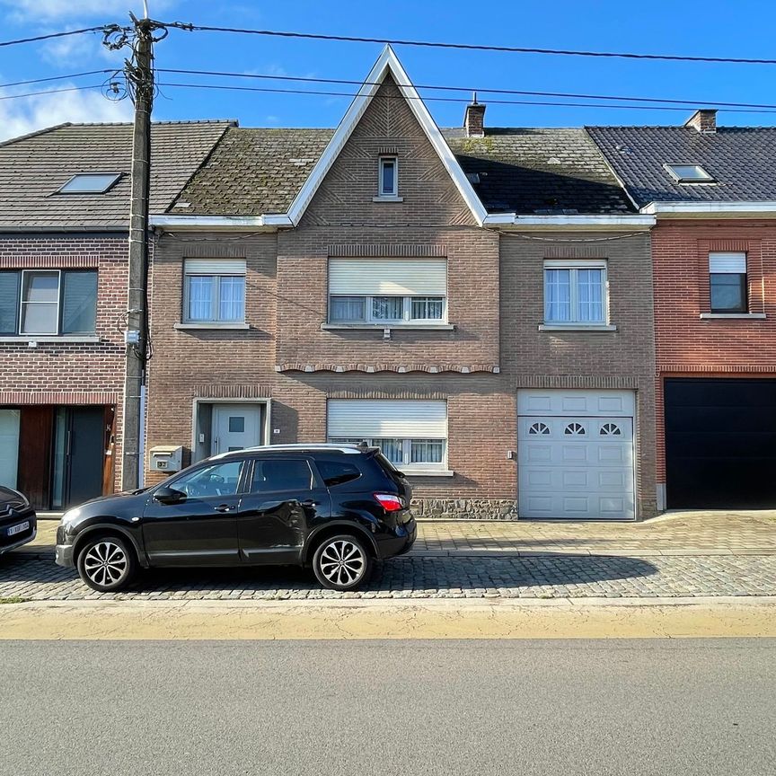 VLIERZELE - Karaktervolle woning met zicht op groen. - Foto 1