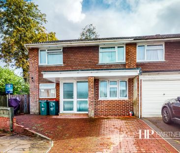 Parkfield Close, Crawley, RH11 - Photo 3