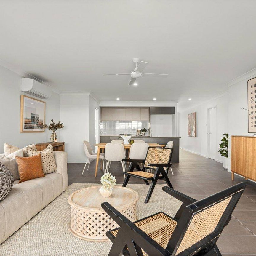 For Rent – Brand New Family Home in Emerald Fields, Old Bar - Photo 1