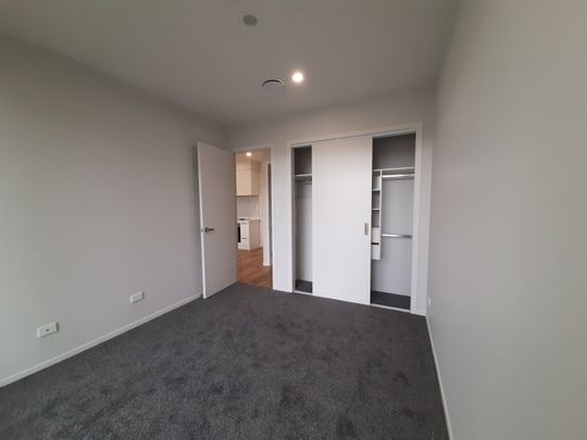 Beautiful 1Bedroom Apartment - Photo 1